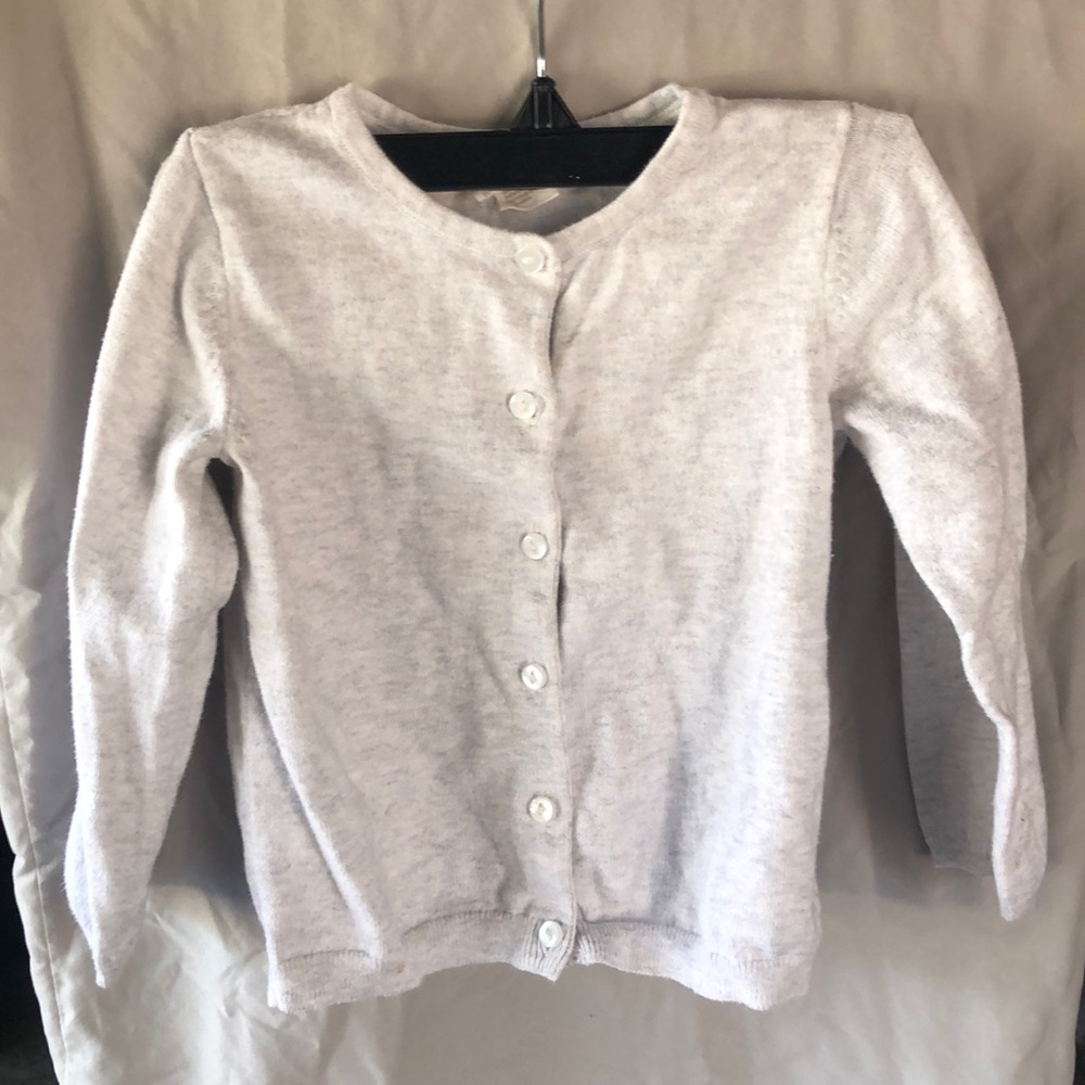 H&M’s Cardigan sweater light gray